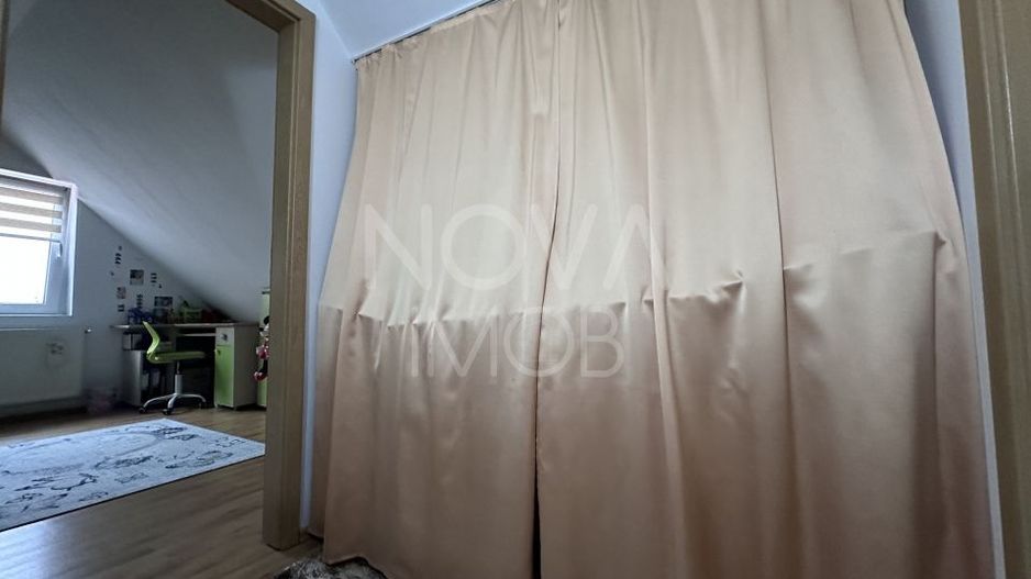 Apartament 3 camere, modern, mobilat si utilat - Poză 13