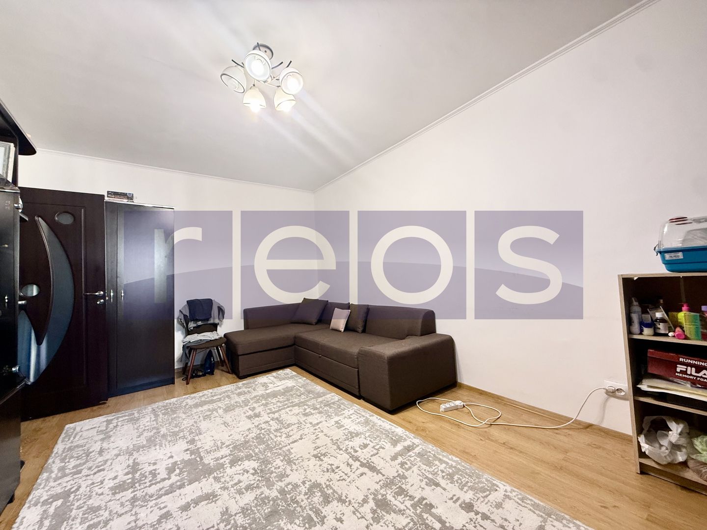 VANZARE 3 CAMERE | ZONA DRISTOR | MOBILAT SI UTILAT - Poză 1