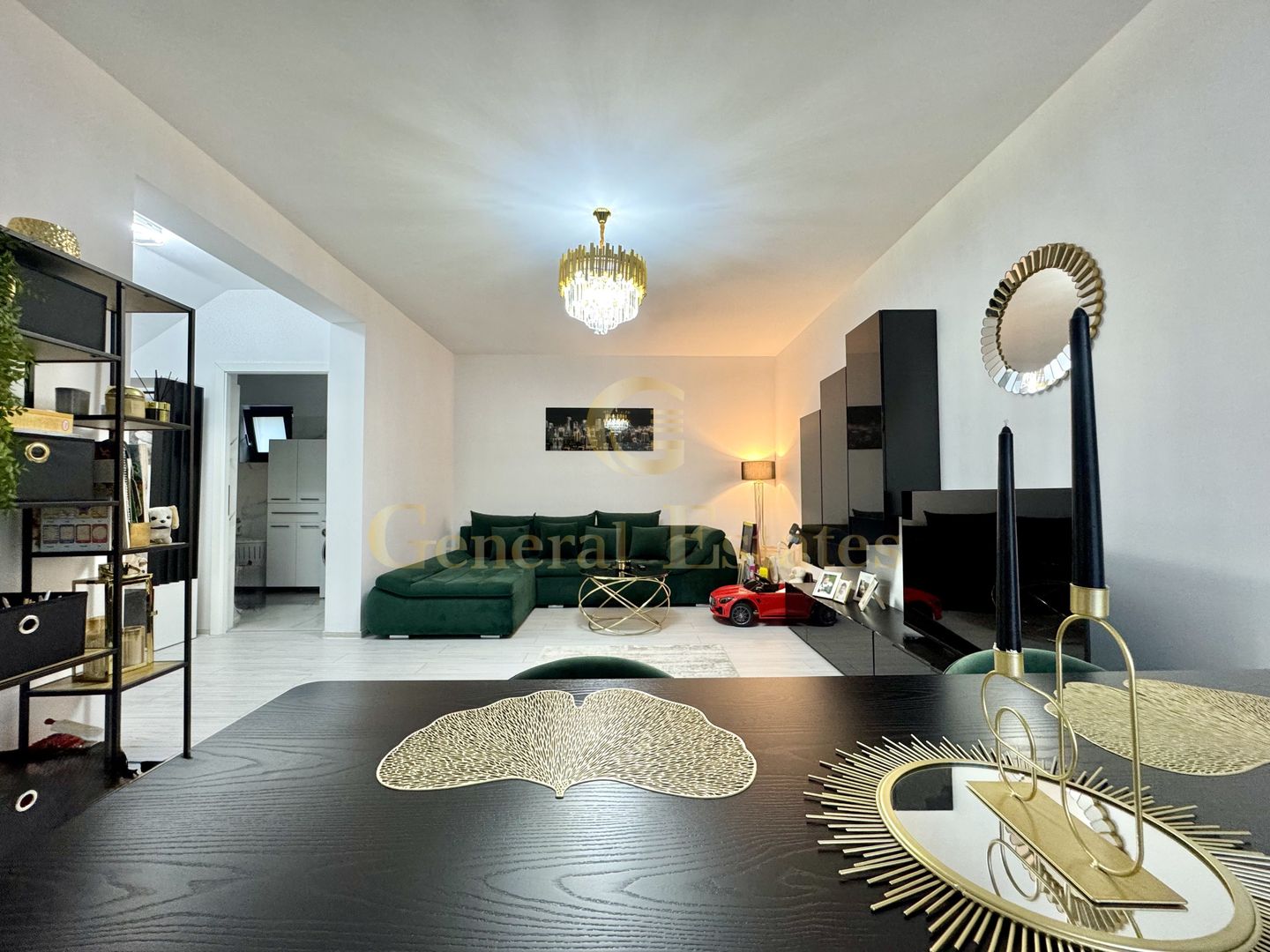 Vânzare Casă - P+ 1 - 116 m.p. - Mutare imediată în Lunca Cetățuii - Poză 8