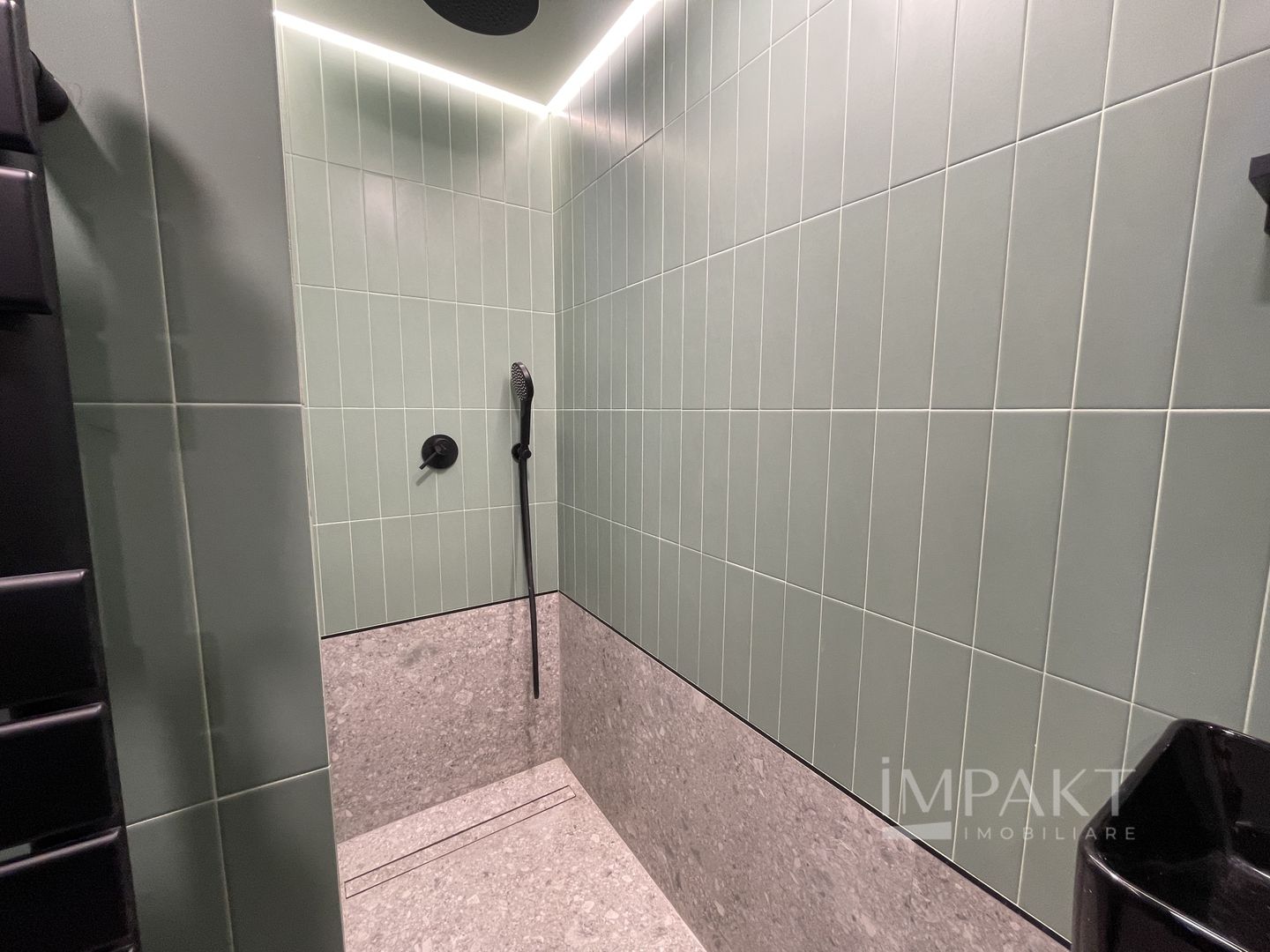 Apartament cu 2 camere LUX in zona Ultracentrala - Poză 10