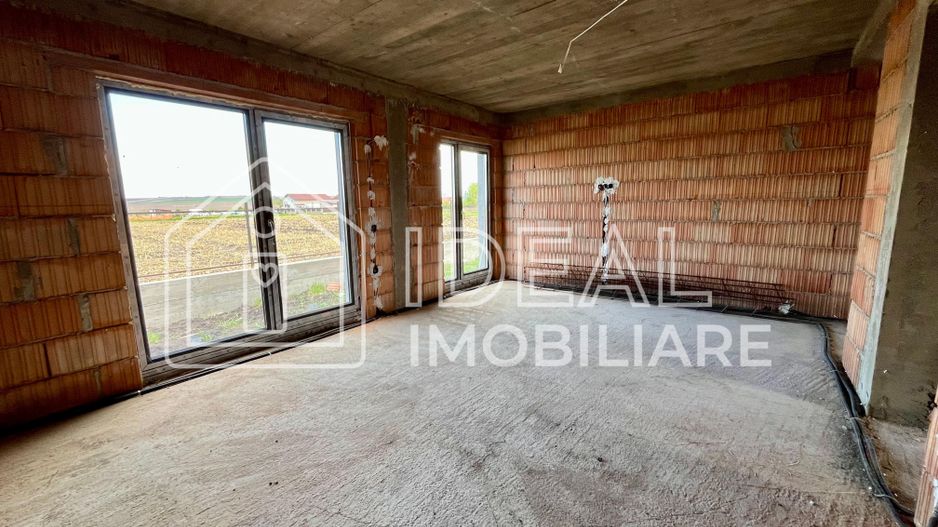 Casa individuala - 125mpu și 270mp curte | Sura Mica - Poză 10