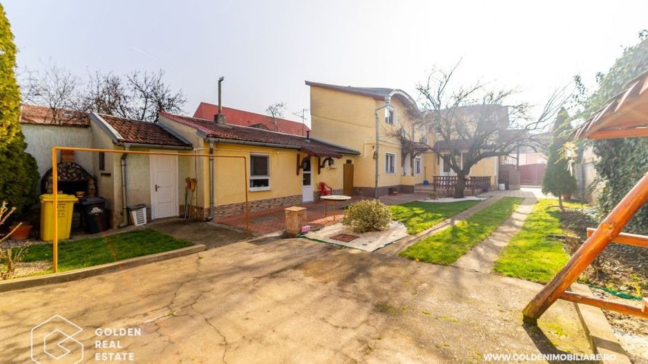 Vila moderna cu 3 apartamente, cartierul Functionarilor, teren 504 mp - Poză 21