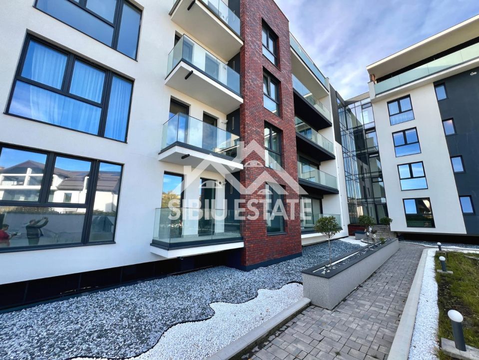 Apartament Premuim 3 camere Sibiu central, boxa si garaj - Poză 11