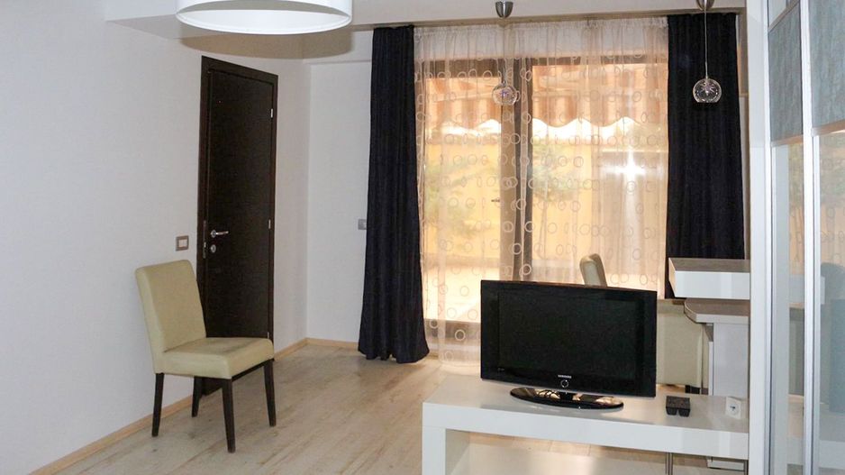 Închiriere apartament 3 camere 160mp | Grădină privată 100mp - Poză 10