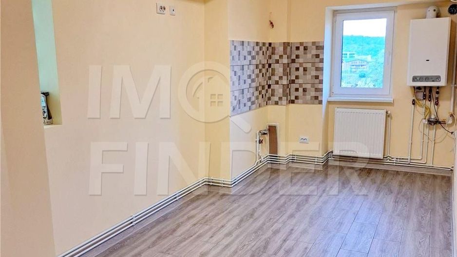 Apartament RENOVAT 2 camere  Decomandate Ion Mester Manastur - Poză 1