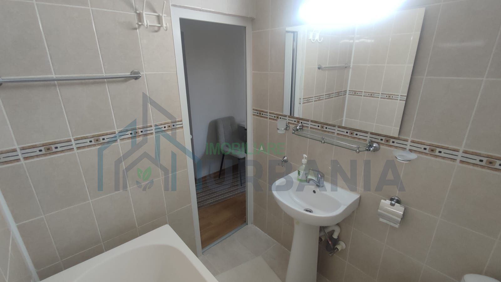 Apartament cu 1 camera la casa, zona centrala - Poză 7