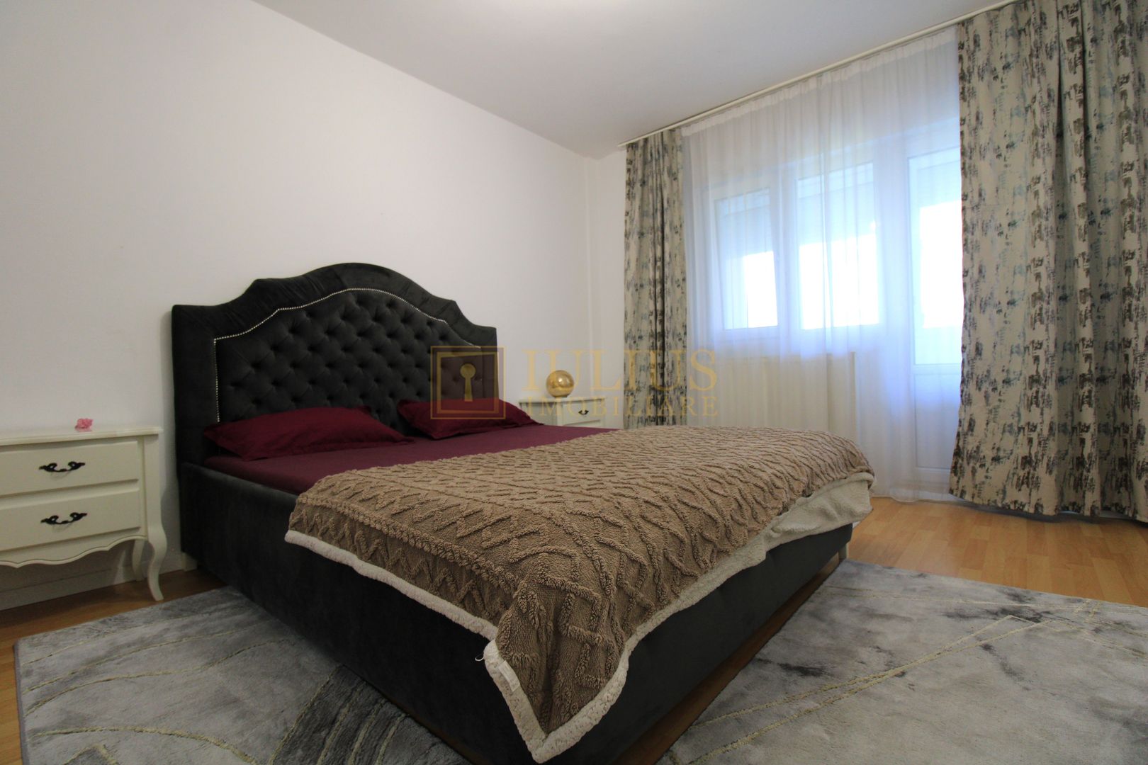 Corneliu Copusu, 3 camere + 2 bai, centrala proprie - Poză 3