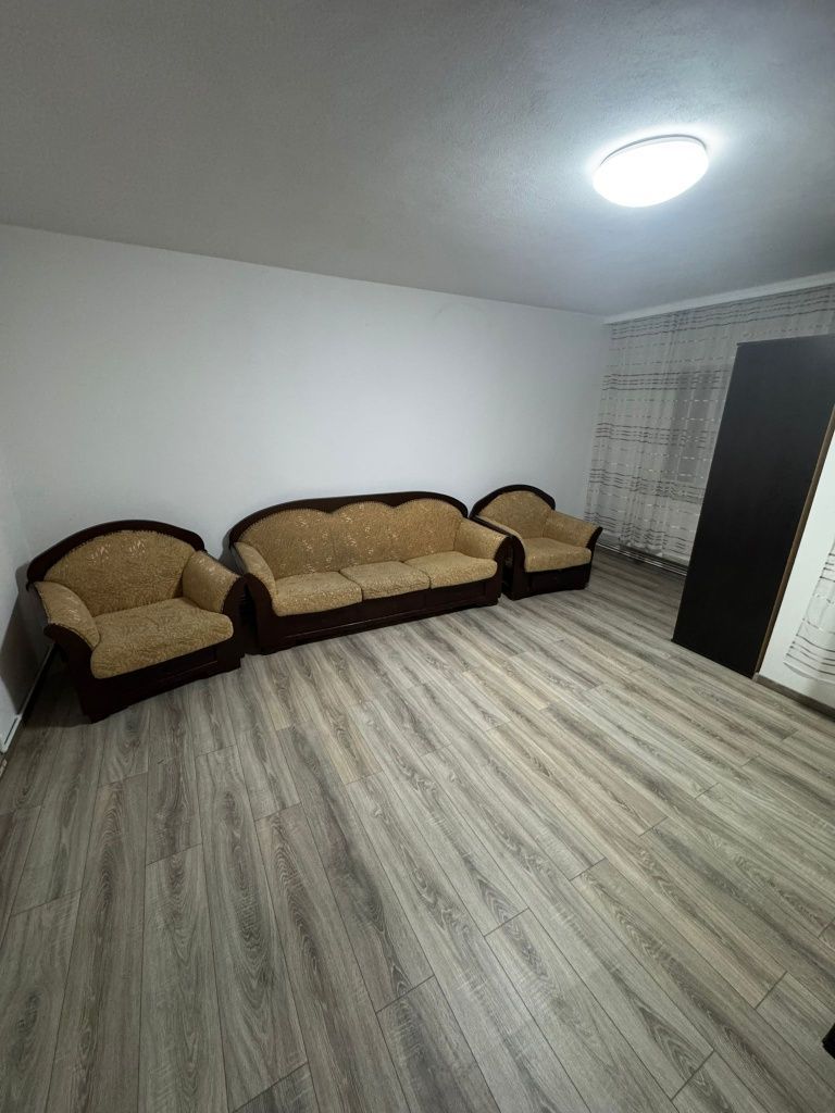 Apartament 3 camere 1 Mai - Poză 8