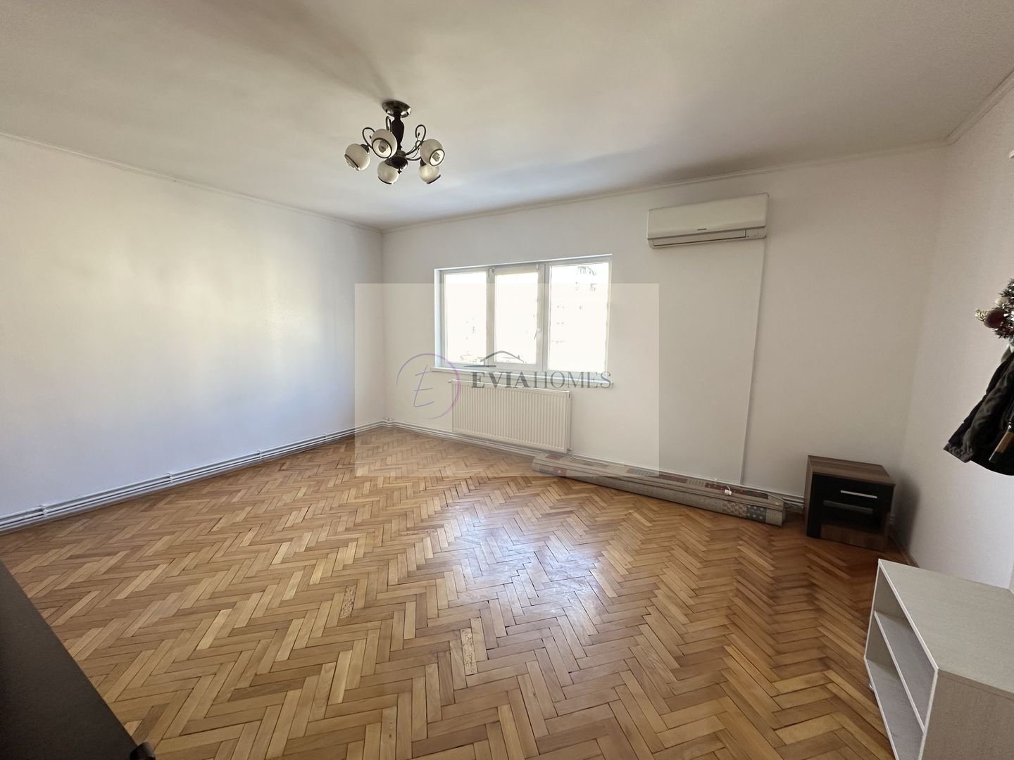 3 camere decomandate/Zona Bibliotecii Județene Octavian Goga - Poză 7