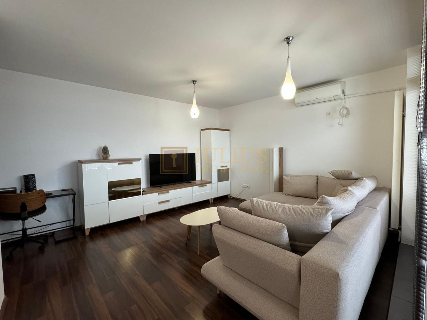 Penthouse| 2 Camere| Uranus Plaza| loc de parcare| balcon deschis - Poză 2