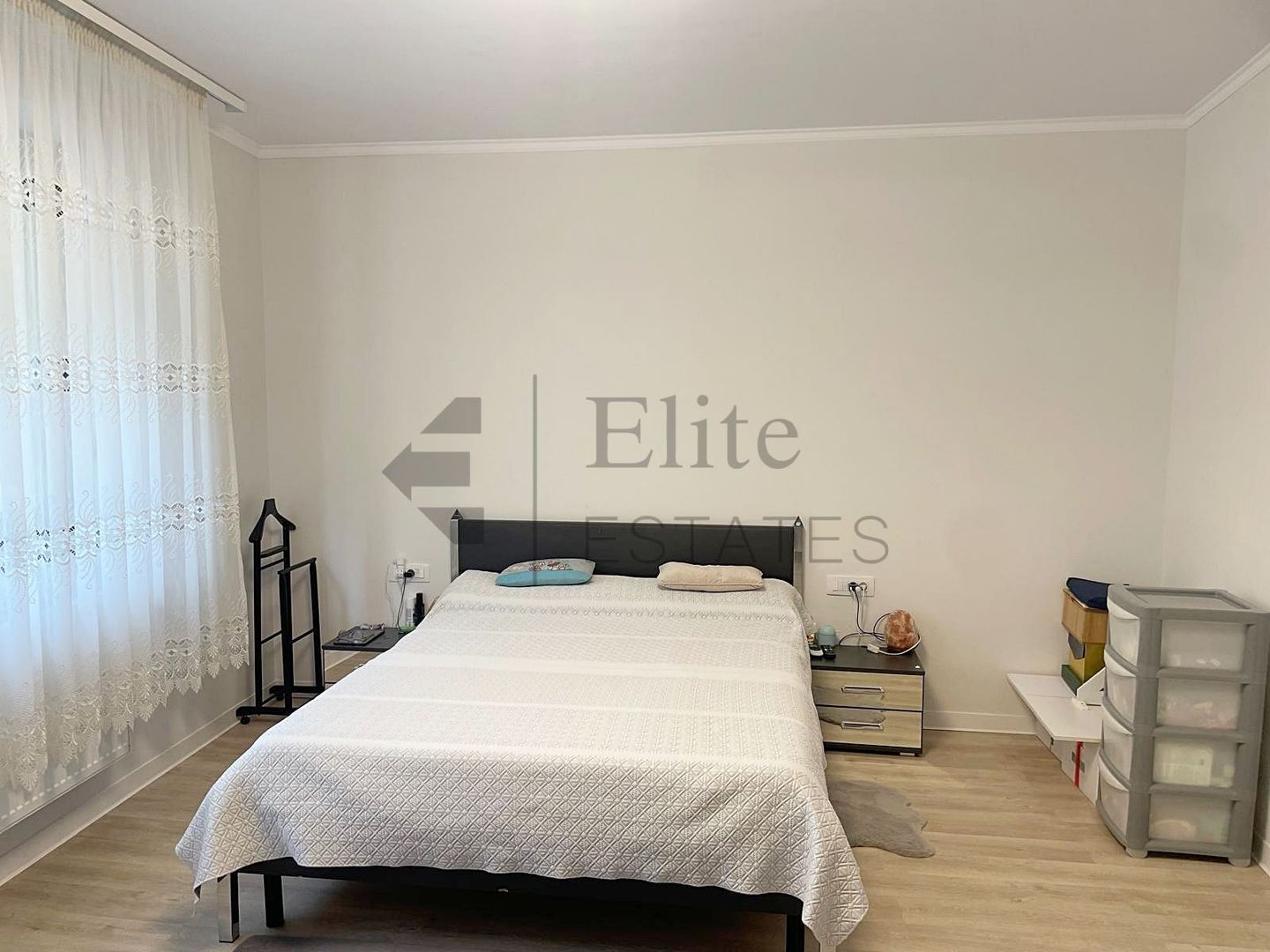 Casa cu 4 camere central in Oradea - Poză 15