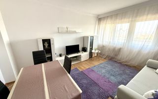 De vanzare apartament 2 camere, vedere superba Cetatea Alba Carolina - Poză 2