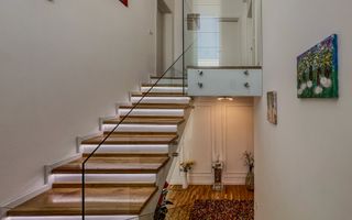 Vilă individuală elegantă, complet mobilată și utilată, lângă parcul și pădurea din Corbeanca - Poză 13