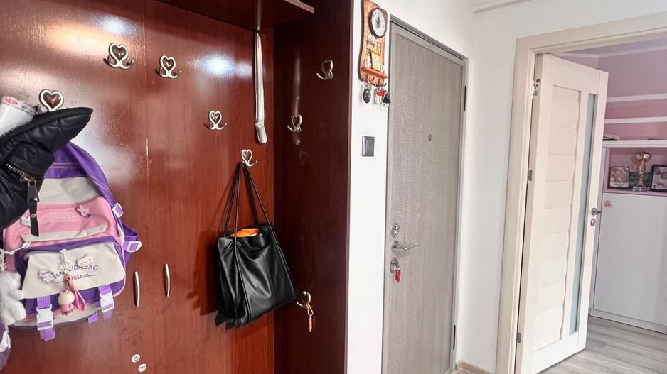 Apartament 3 camere, 62 mp, zona Scoala nr. 11 - fostul Complex Continental - Poză 6