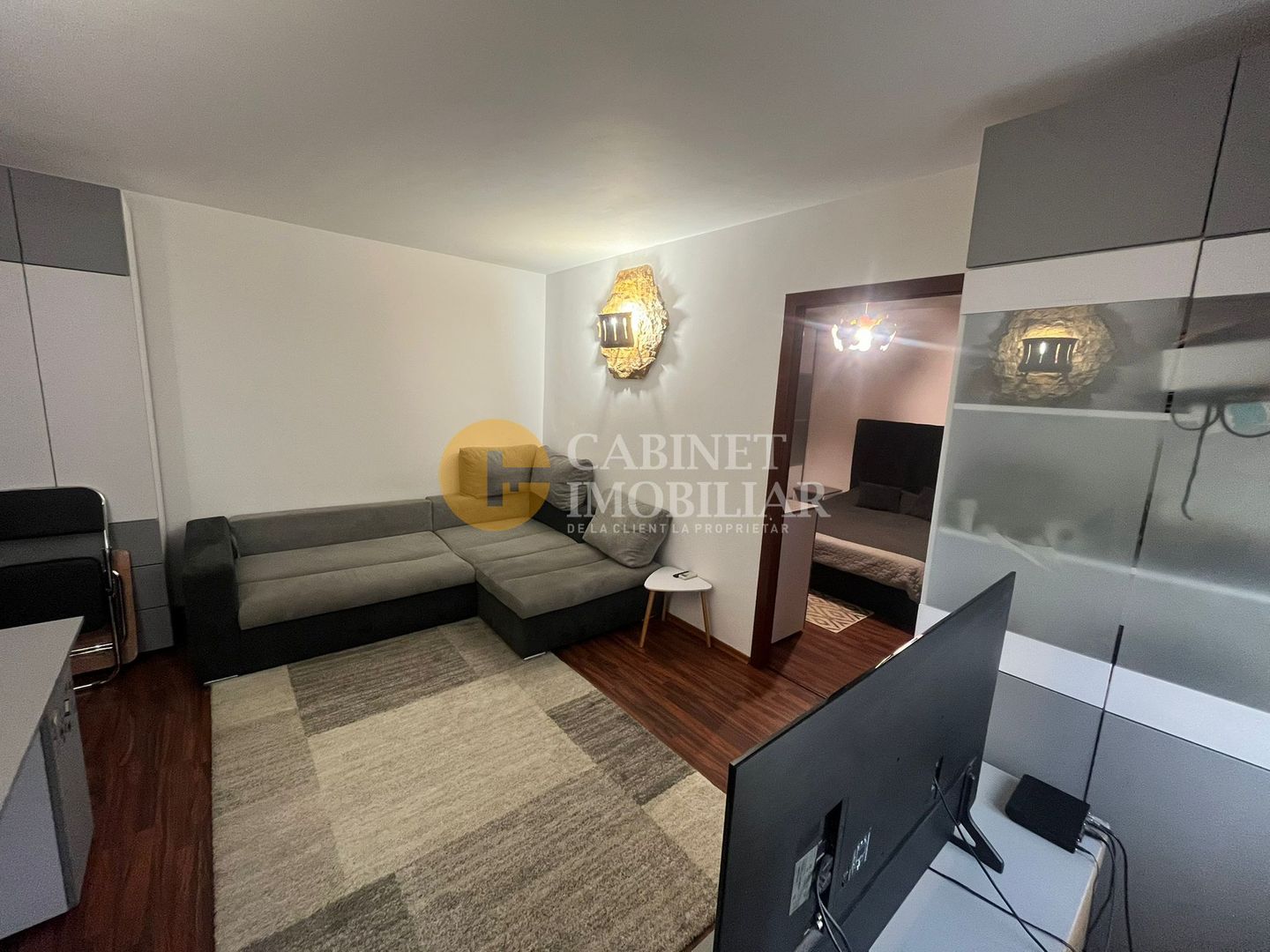 Apartament 2 camere, ET. 1,  Tudor Vladimirescu, la bulevard – Iași - Poză 1