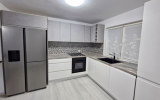 Casa/Vila Bucium - 700 euro - Poză 3