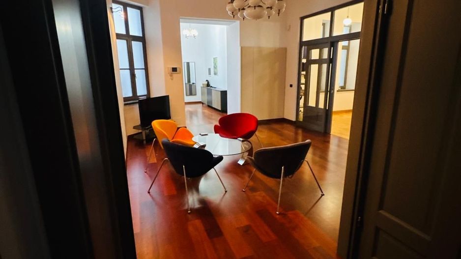 Apartament Deosebit in Piata Unirii - Poză 4