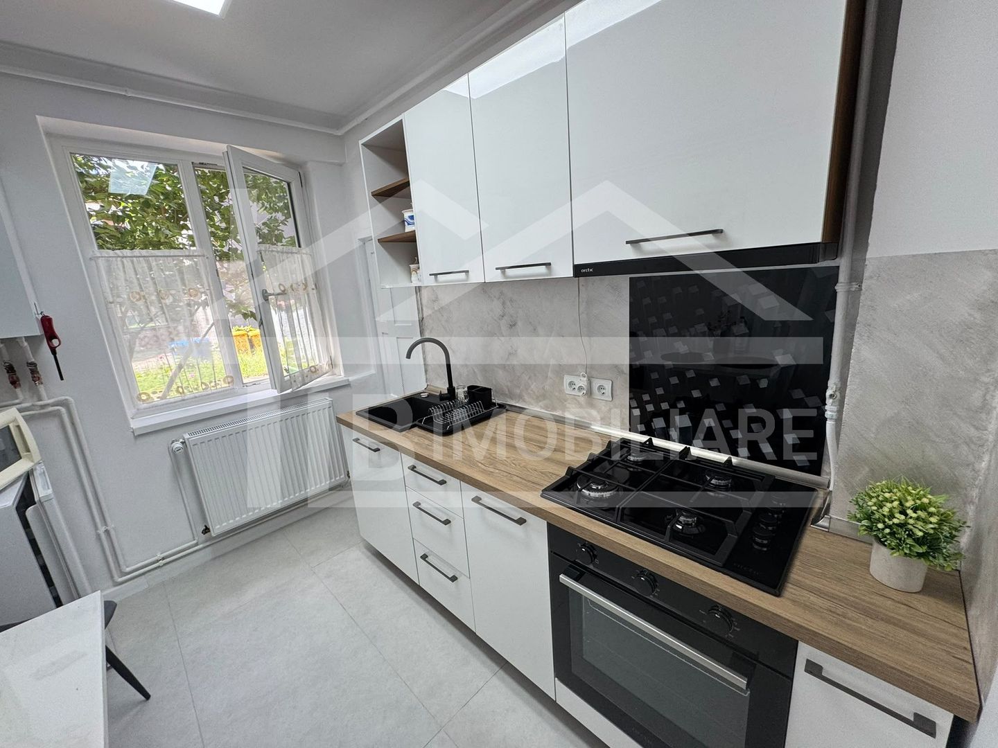 Apartament cu 2 camere, 48mp, Zona UMFST - Poză 6