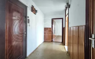 Apartament cu 2 camere de vanzare in Rogerius Oradea - Poză 11