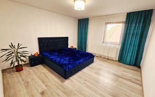 Vila 6 camere la intrare in Dobreni - Poză 1