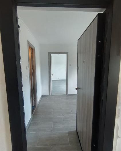 Vânzare Garsonieră 42 Mp Vitan Mall Complet Renovată Instalații Schimbate - Poză 4
