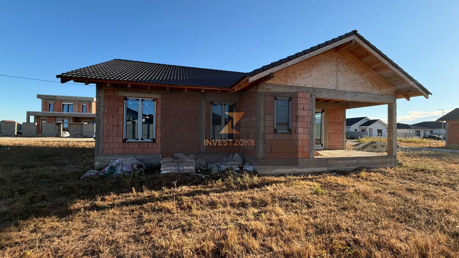 Casa la roșu ~ s.c: 163 mp, teren: 500 mp ~ Santandrei - Poză 4