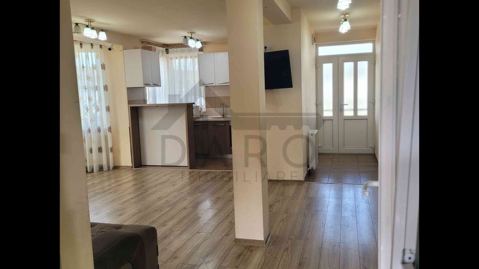 Casă Livezeni 815 mp teren, casa primitoare ,la doar 5 minute de oraș. - Poză 2
