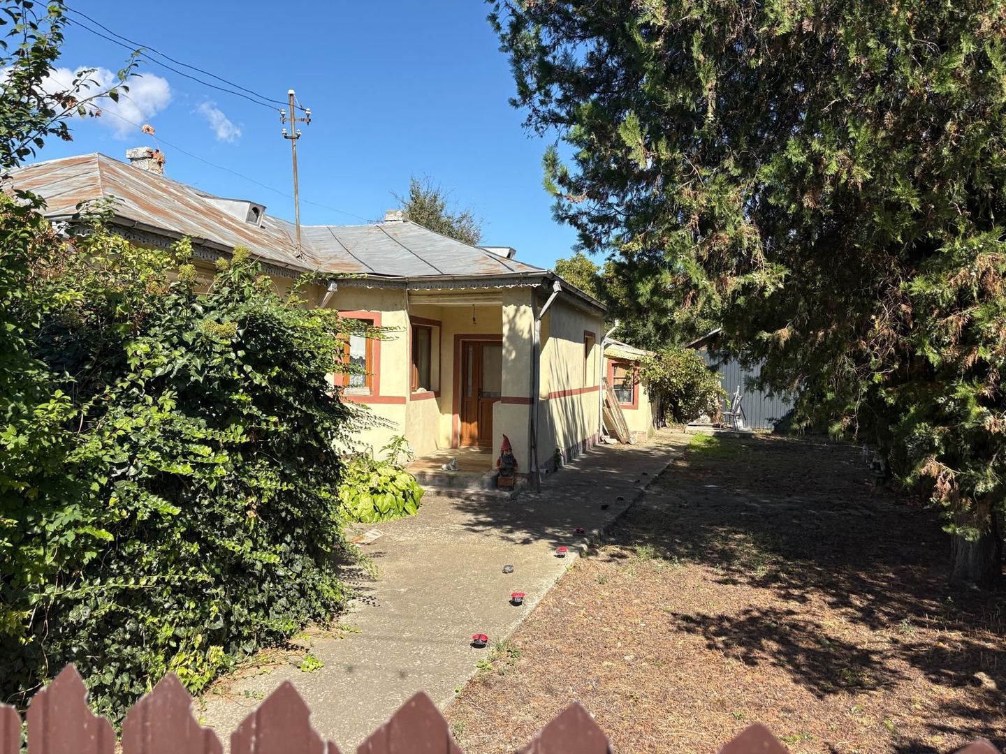🏡 IMOBIL CU POTENȚIAL – RĂSTOACA, VRANCEA 🌿 - Poză 2