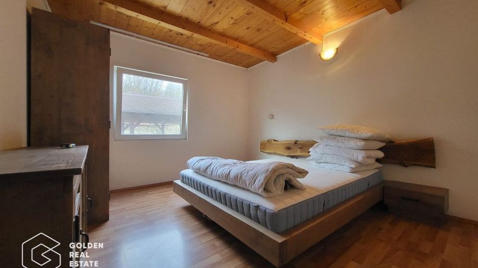 Casa de vacanta, teren 2500 mp, sat. Casoaia - Poză 12