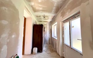 Casa De Vanzare | Vurpar, Comuna Vintu de Jos | Teren 730 mp - Poză 8