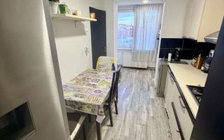 Inchiriez apartament cu 3 camere Poli2 - Poză 6