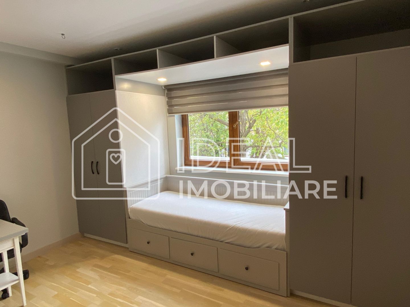 Apartament la Vila cu 5 camere si curte amenajata, in Valea Aurie - Poză 12