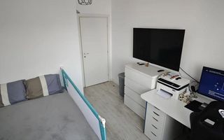 Vânzare, apartament cu 3 camere în zona Militari Residence - Poză 2