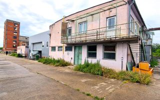 Cladiri si teren de închiriat zona industriala pentru orice tip de activitate. - Poză 11