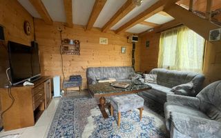 Cabana din lemn cu panorama superba asupra Florestiului - Poză 16