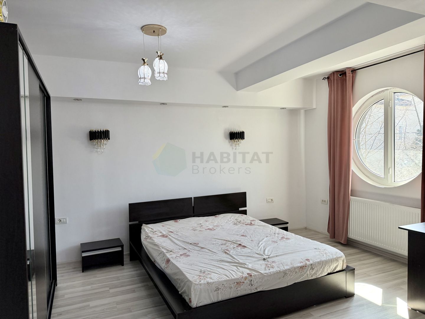 Vila 5 camere Volunatari| Mobilata, piscina exterioara - Poză 14