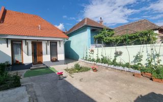 CASĂ DE VÂNZARE ÎN SIBIU TEREZIAN | 4 CAMERE | 2 BĂI | CURTE - Poză 3