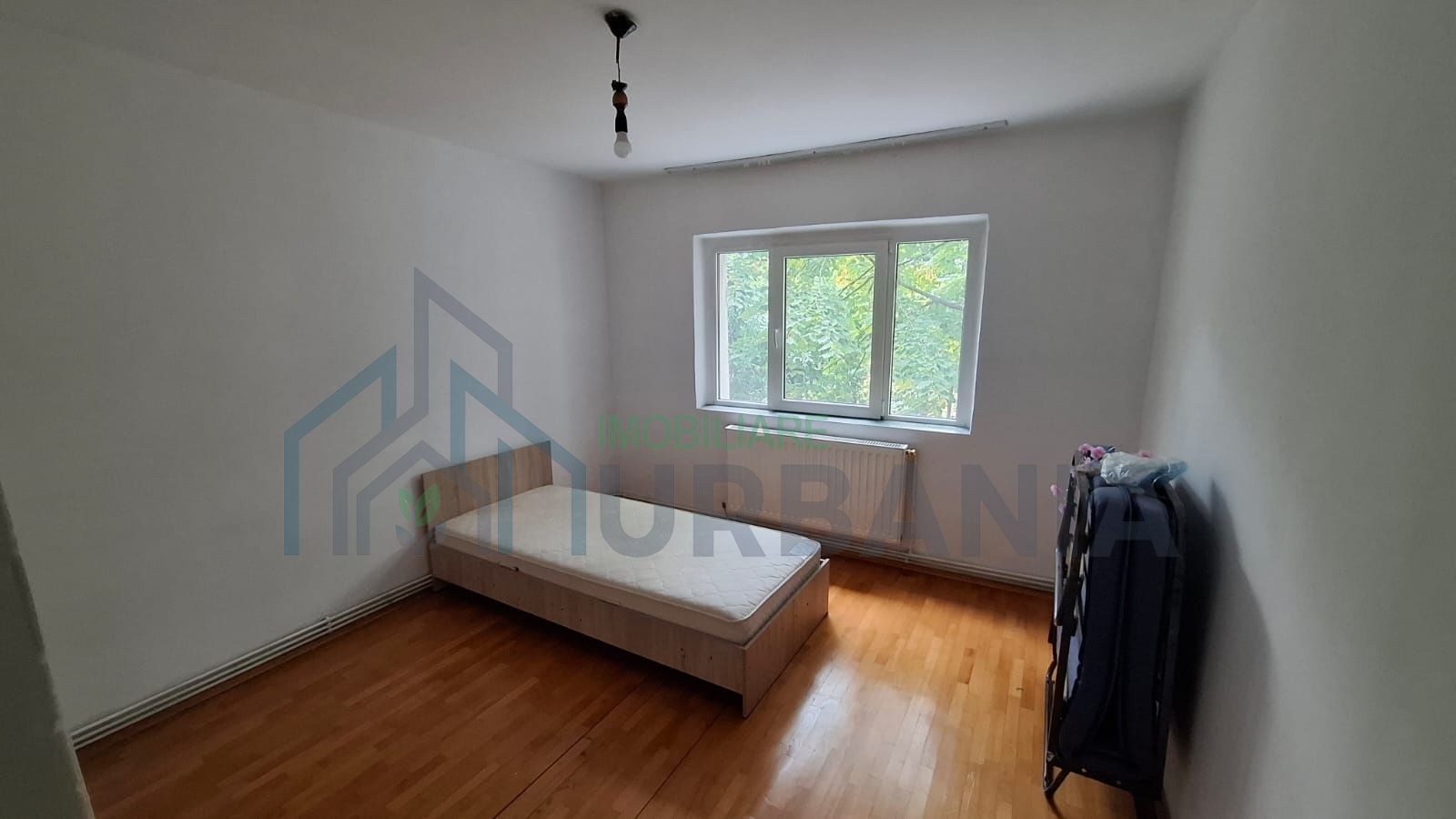 Apartament 2 camere de închiriat în Nicolina 1, str. Clopotari, lângă grădiniță - Poză 3