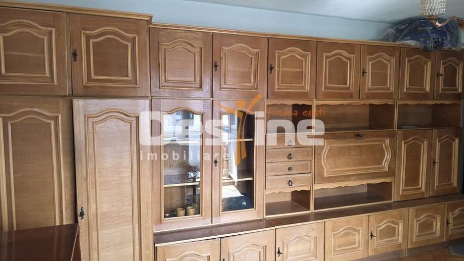 Apartament 2 camere, 2 balcoane, etaj intermediar, Bistrița - Poză 1