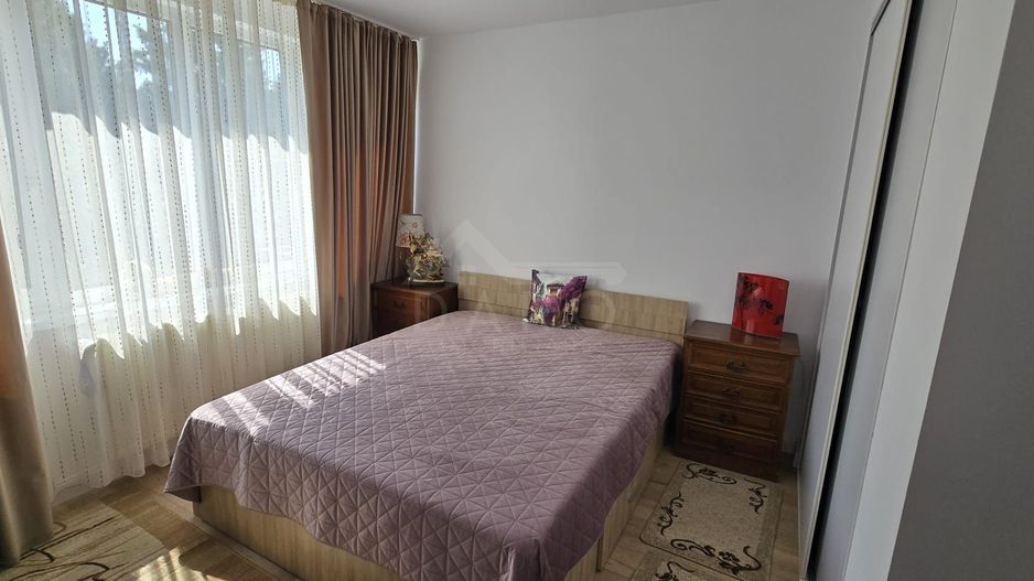 Vand apartament cu 2 camere in Cornisa, et. intermediar, lift nou - Poză 5