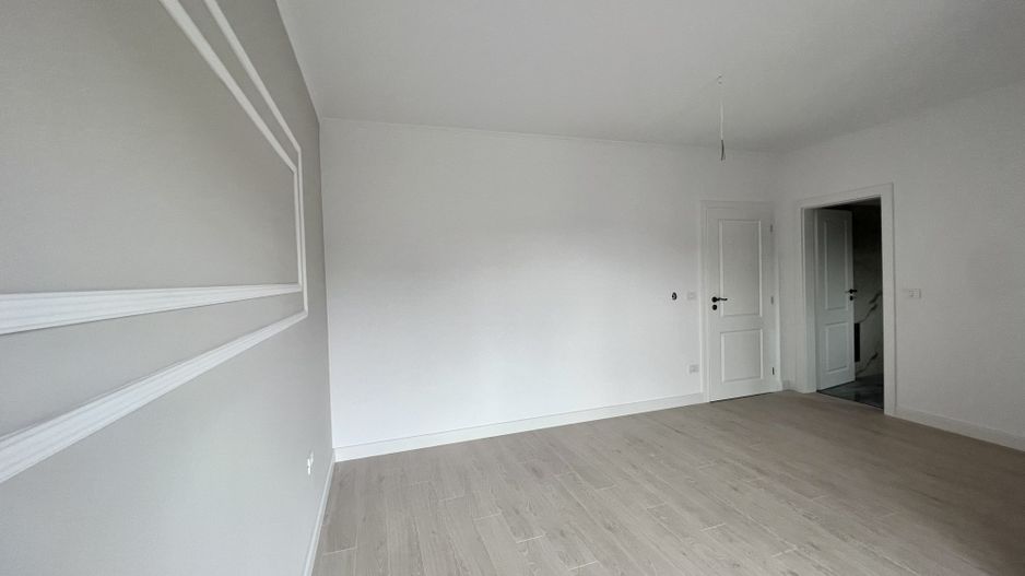 DUPLEX SPATIOS - Poză 9