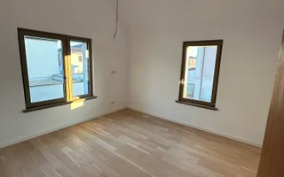 Casa cu 5 camere - Dumbarvita - Poză 23