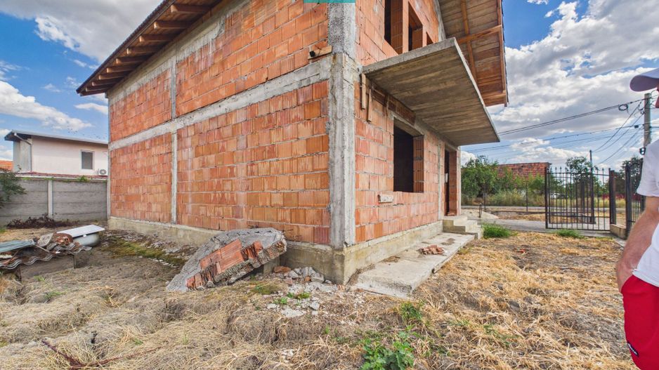 Casă Individuală P+M, în Bacova - Poză 7