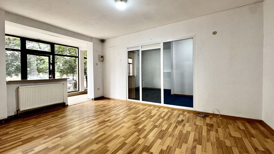 SAD versatil, parter înalt si vitrina generoasă, la 7 minute de Centru - Poză 1