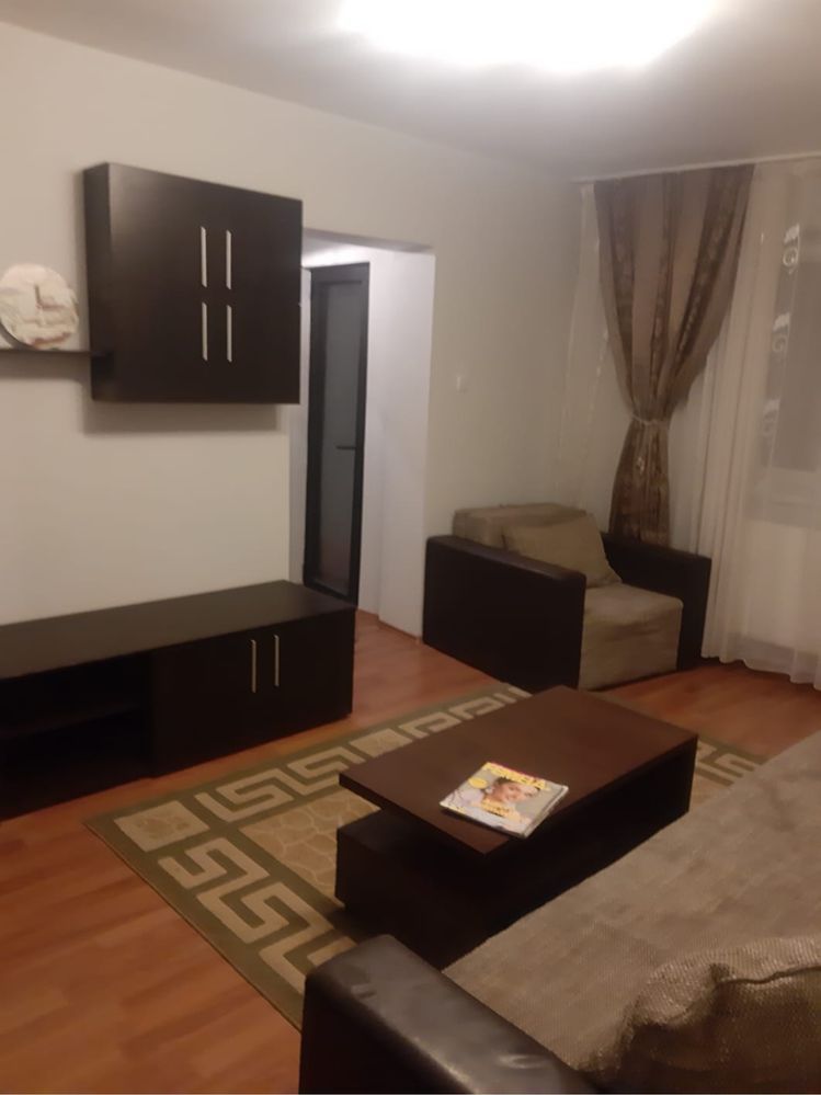 Apartament cu 2 camere de inchiriat in zona Cetate - Poză 2