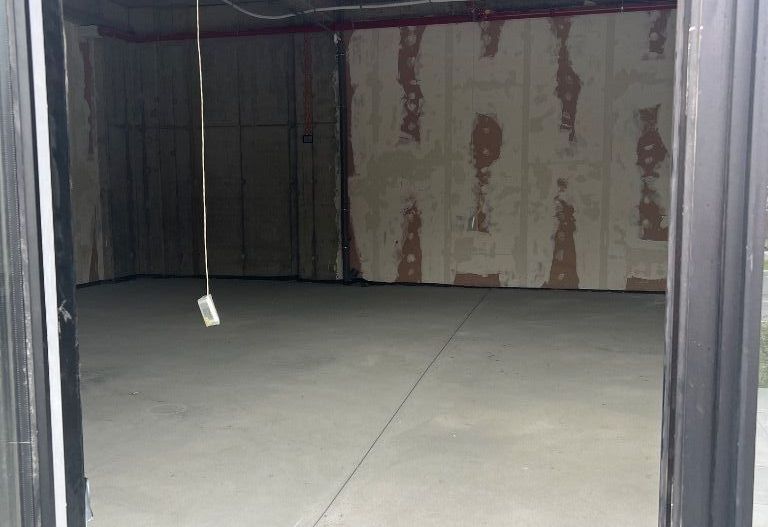 Spatiu comercial premium cu terasa One Cotroceni - Poză 7