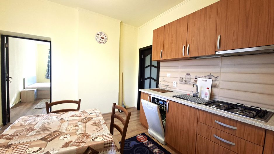Apartament cu 2 camere, priveliște superbă spre Tâmpa, zonă centrală - Poză 11