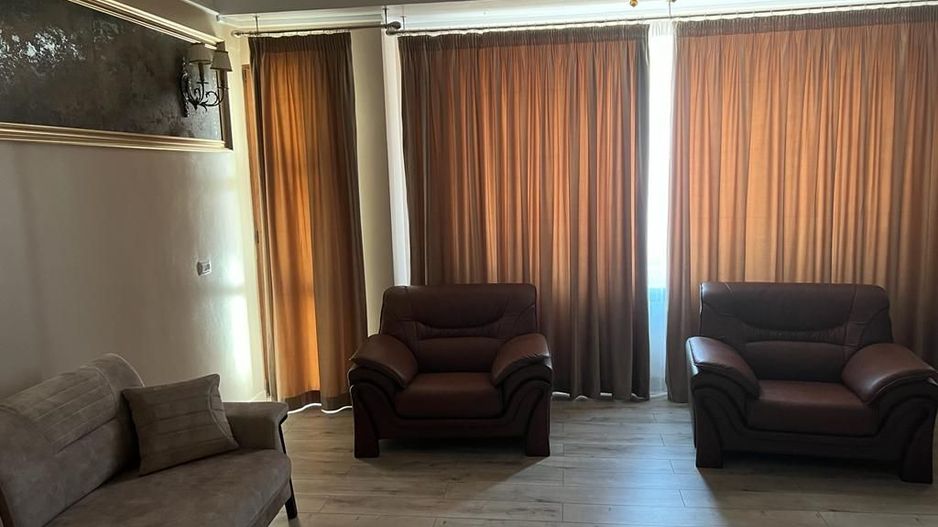 Apartament 2 camere foarte spatios, zona centrala - Termen Lung - Poză 2