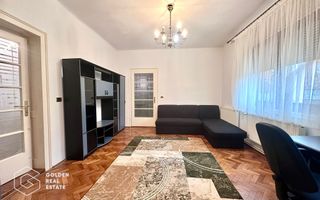 Casa centrala cu 3 camere, curte privata și gradina - Poză 2