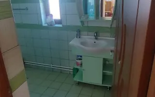 Pensiune de vânzare în stațiunea Rânca, jud. Gorj - Poză 17